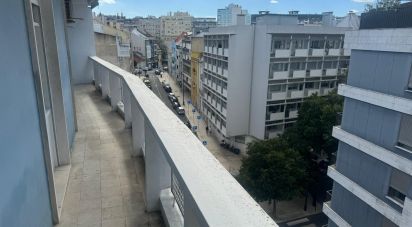 Apartamento T3 em Avenidas Novas de 113 m²