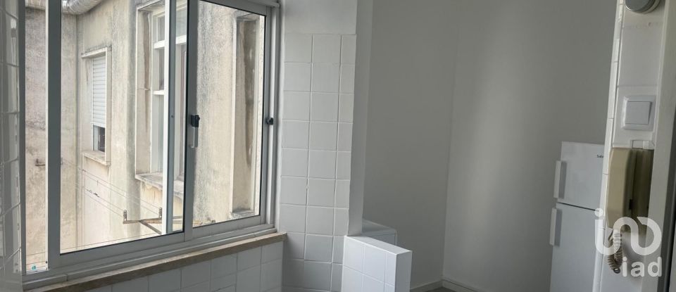 Apartamento T3 em Avenidas Novas de 113 m²