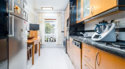 Apartment T3 in Carcavelos e Parede of 105 m²