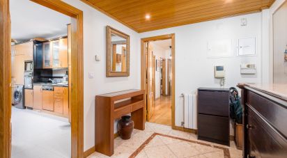 Apartment T3 in Carcavelos e Parede of 105 m²