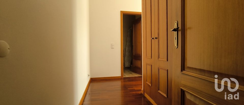 Apartment T3 in São João de Ver of 102 m²