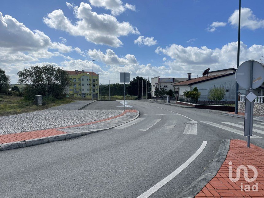 Terreno para construção em Oliveira do Bairro de 360 m²