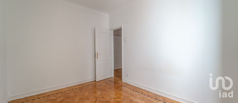 Apartamento T2 em Arroios de 60 m²