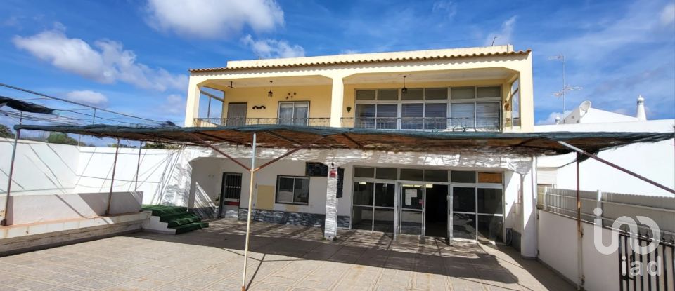 Prédio em Castro Marim de 589 m²