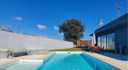 Casa / Villa T4 em Custóias, Leça do Balio e Guifões de 136 m²