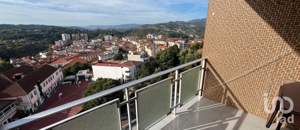 Prédio T4 em Vila Real de 155 m²