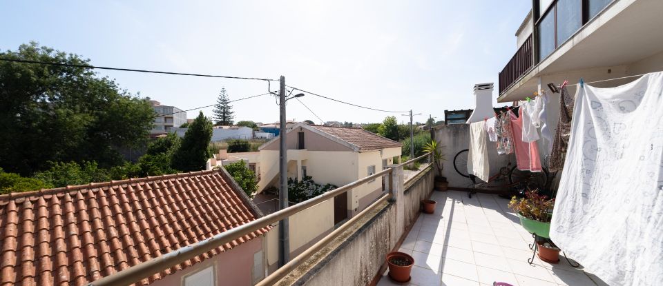 Apartment T2 in Gaeiras of 94 m²