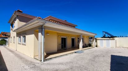 Casa T4 em Febres de 506 m²