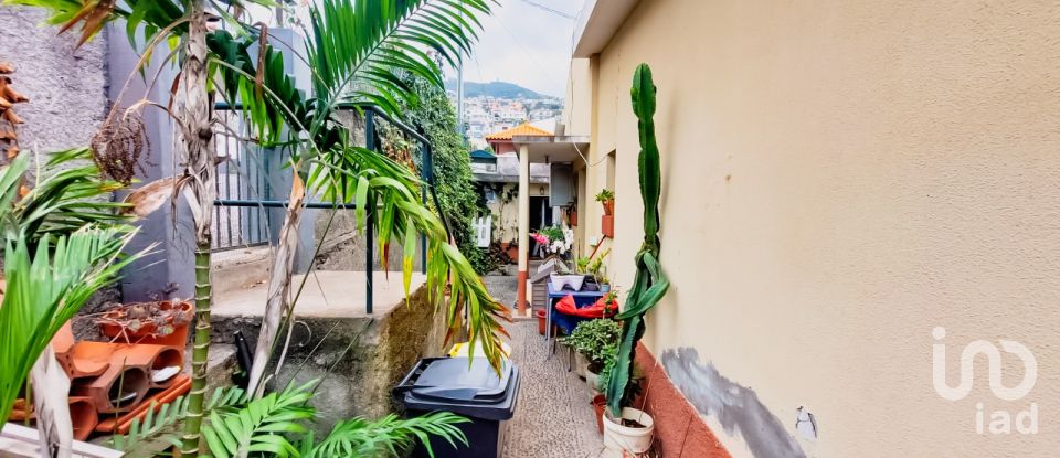 Casa / Villa T3 em Funchal (Santa Maria Maior) de 105 m²