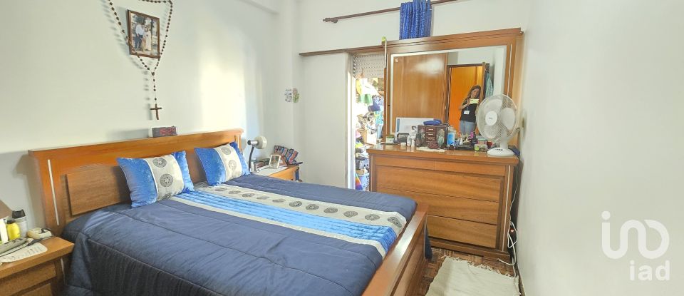 Apartamento T2 em Póvoa De Santo Adrião E Olival Basto de 75 m²