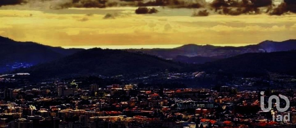 Terreno em Nogueiró E Tenões de 1 074 m²