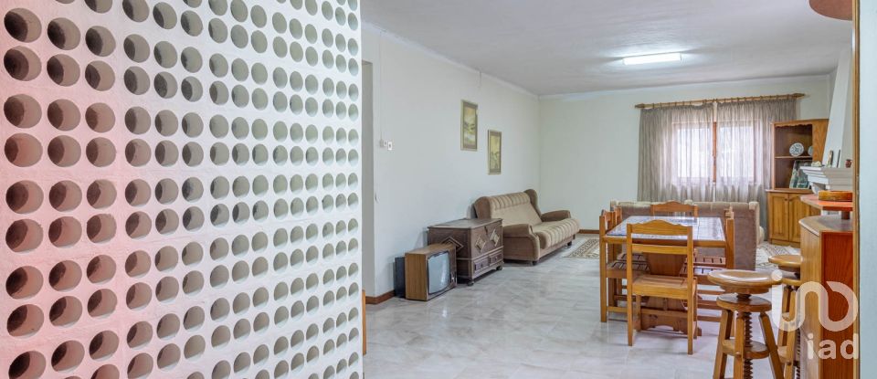 Casa / Villa T3 em Almalaguês de 106 m²