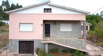 Maison traditionnelle T3 à Vila Verde dos Francos de 200 m²