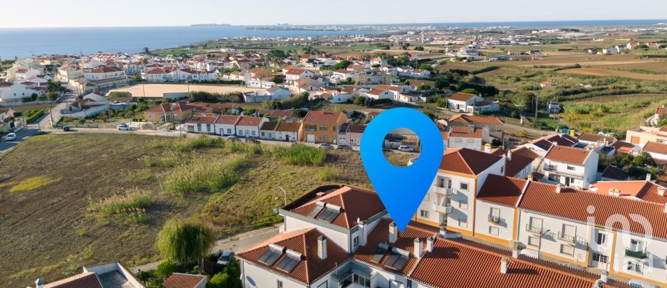 Duplex T3 à Atouguia da Baleia de 154 m²