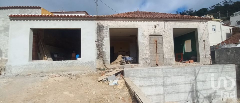 Casa de aldeia T3 em Lamas e Cercal de 180 m²