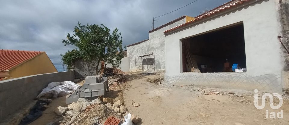 Casa de aldeia T3 em Lamas e Cercal de 180 m²