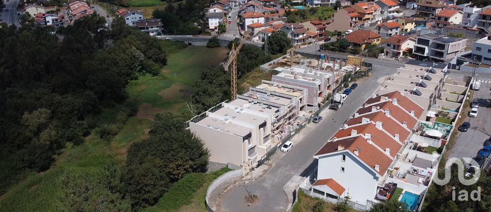 Casa / Villa T3 em Fânzeres e São Pedro da Cova de 195 m²