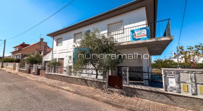 Casa / Villa T5 em Vilar Formoso de 210 m²