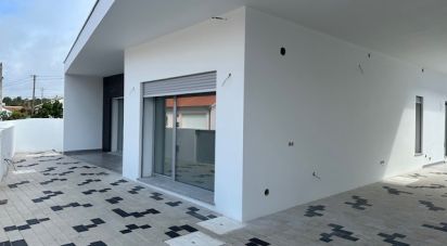 Mansion T3 in Monte Redondo e Carreira of 152 m²