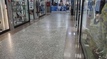 Shop / premises commercial in Alverca do Ribatejo e Sobralinho of 50 m²