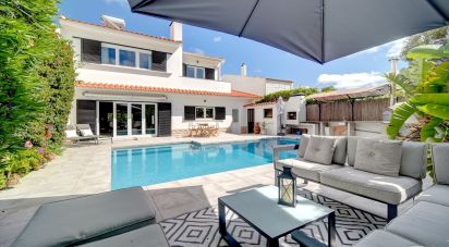 House T5 in Cascais e Estoril of 334 m²