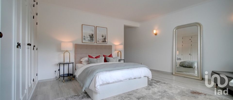 Lodge T5 in Cascais e Estoril of 334 m²