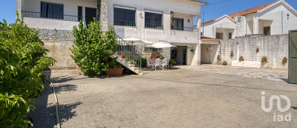 Mansion T3 in São Pedro de Tomar of 335 m²