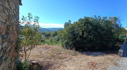 Terreno para construção em Mosteiro de 669 m²