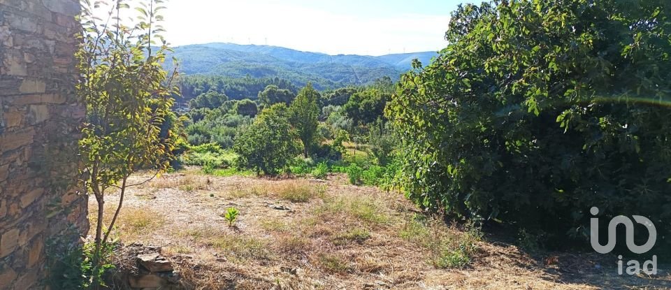 Terreno para construção em Mosteiro de 669 m²