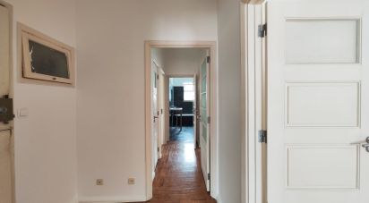 Apartment T2 in Oeiras e São Julião da Barra, Paço de Arcos e Caxias of 75 m²