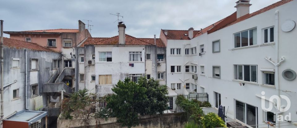 Apartamento T2 em Oeiras e São Julião da Barra, Paço de Arcos e Caxias de 75 m²