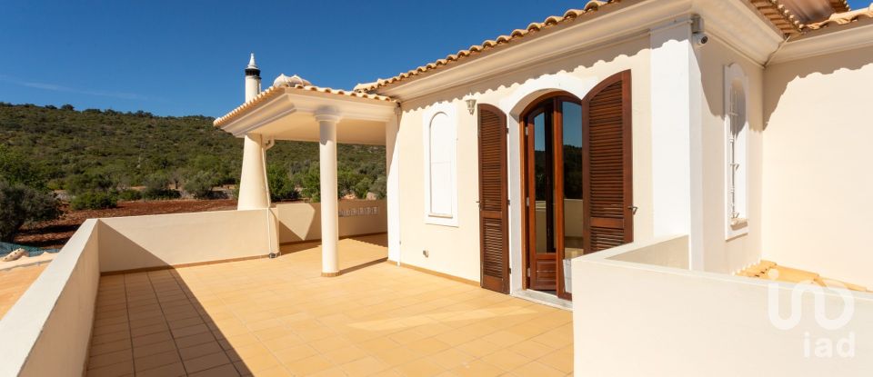 House T4 in Loulé (São Clemente) of 270 m²