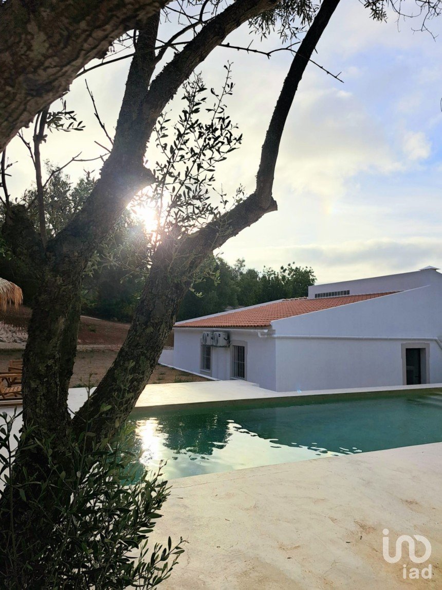 Country house T3 in Faro (Sé e São Pedro) of 130 m²