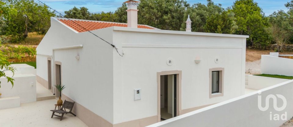 Casa de Campo T3 em Faro (Sé e São Pedro) de 130 m²