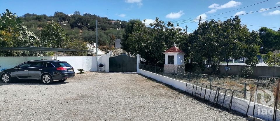 House T3 in Barrancos of 150 m²