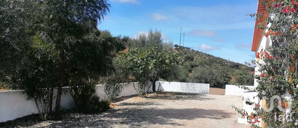 House T3 in Barrancos of 150 m²