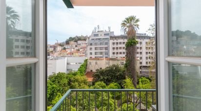 Apartment T2 in Santa Maria Maior of 52 m²