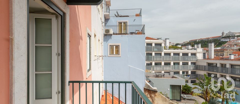 Apartment T2 in Santa Maria Maior of 52 m²