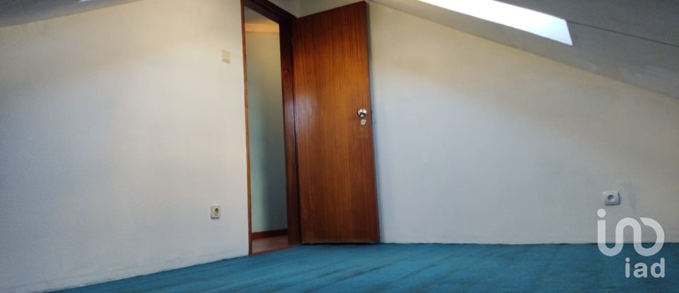 Apartamento T5 em Avenidas Novas de 100 m²