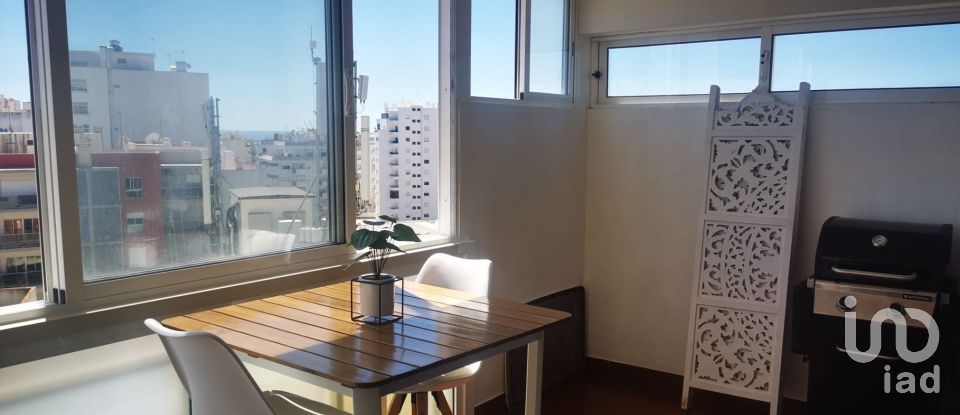 Appartement T2 à Armação de Pêra de 92 m²