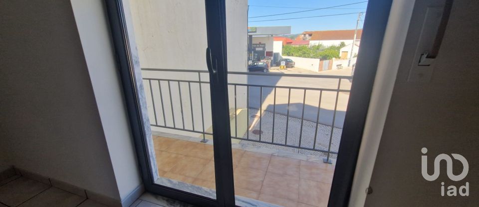 Apartamento T3 em Lamas e Cercal de 147 m²