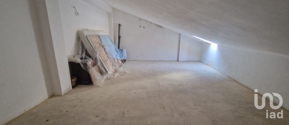 Appartement T3 à Lamas e Cercal de 147 m²