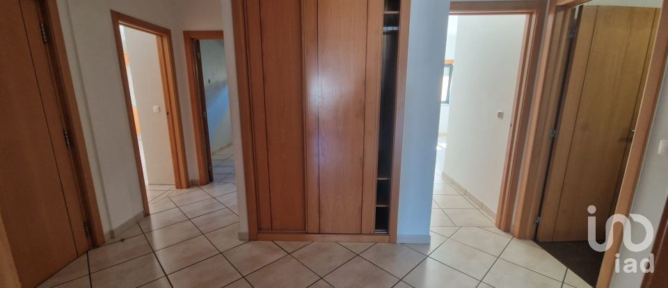 Appartement T3 à Lamas e Cercal de 147 m²