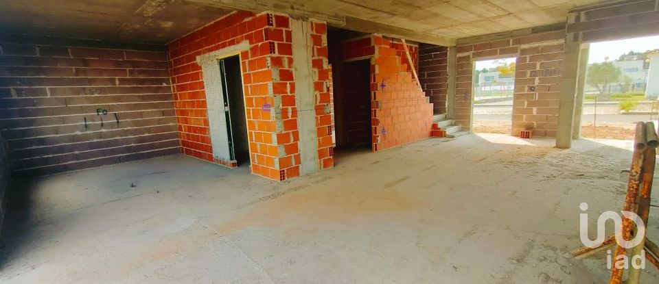 Casa / Villa T4 em Tornada e Salir do Porto de 325 m²