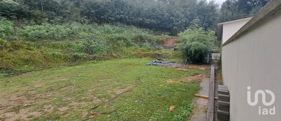 Terreno em Dossãos de 700 m²