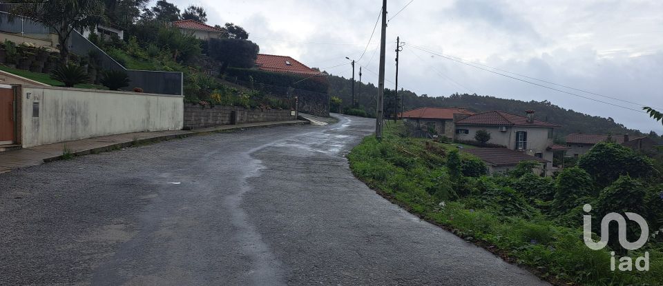 Terreno em Dossãos de 700 m²