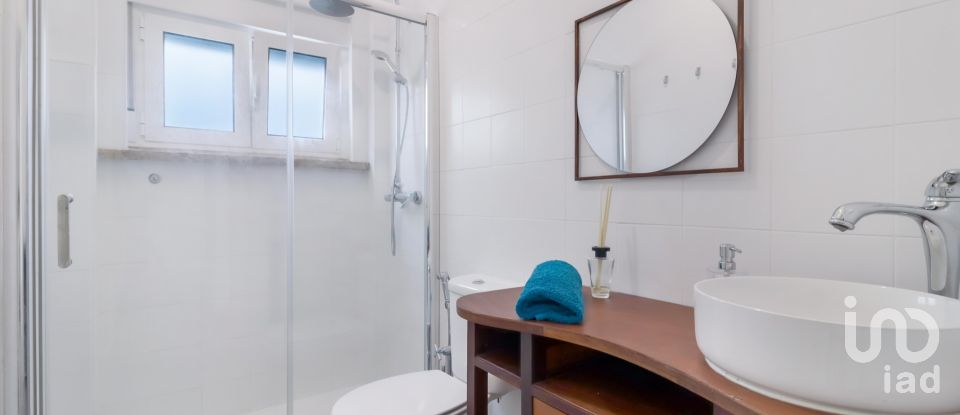 Apartamento T0 em Odivelas de 94 m²