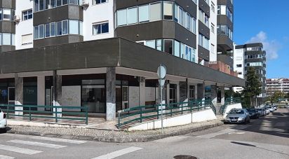 Shop / premises commercial in Santo António dos Olivais of 42 m²