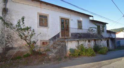 Maison de village T3 à São Miguel, Santa Eufémia e Rabaçal de 350 m²