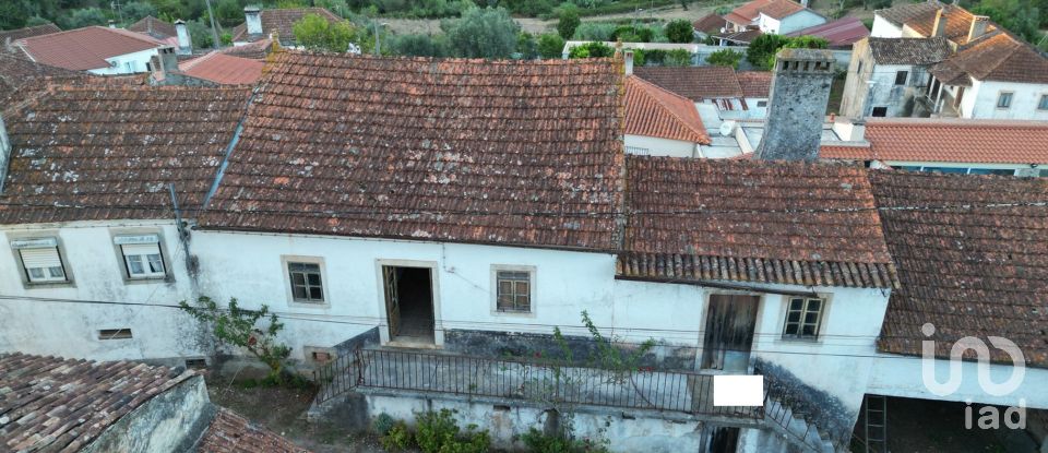 Casa de aldeia T3 em São Miguel, Santa Eufémia e Rabaçal de 350 m²